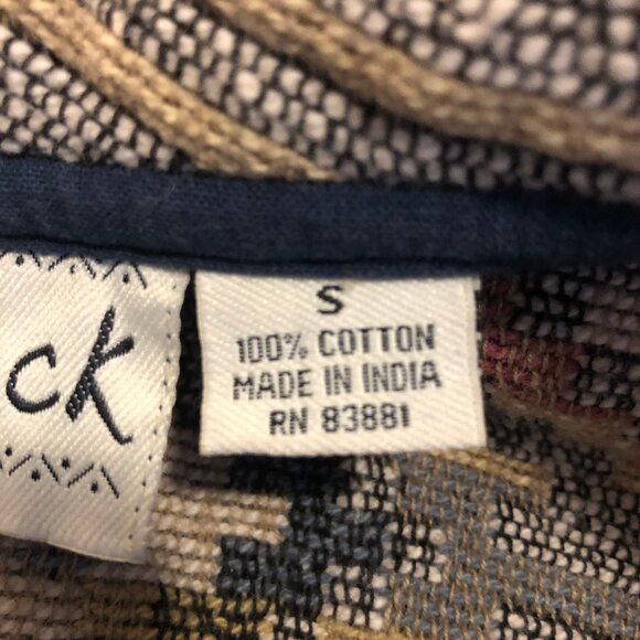 Heritage Tapestry Knit Jacket – Vintage-Inspired Artisan Weave - Picture 10 of 12